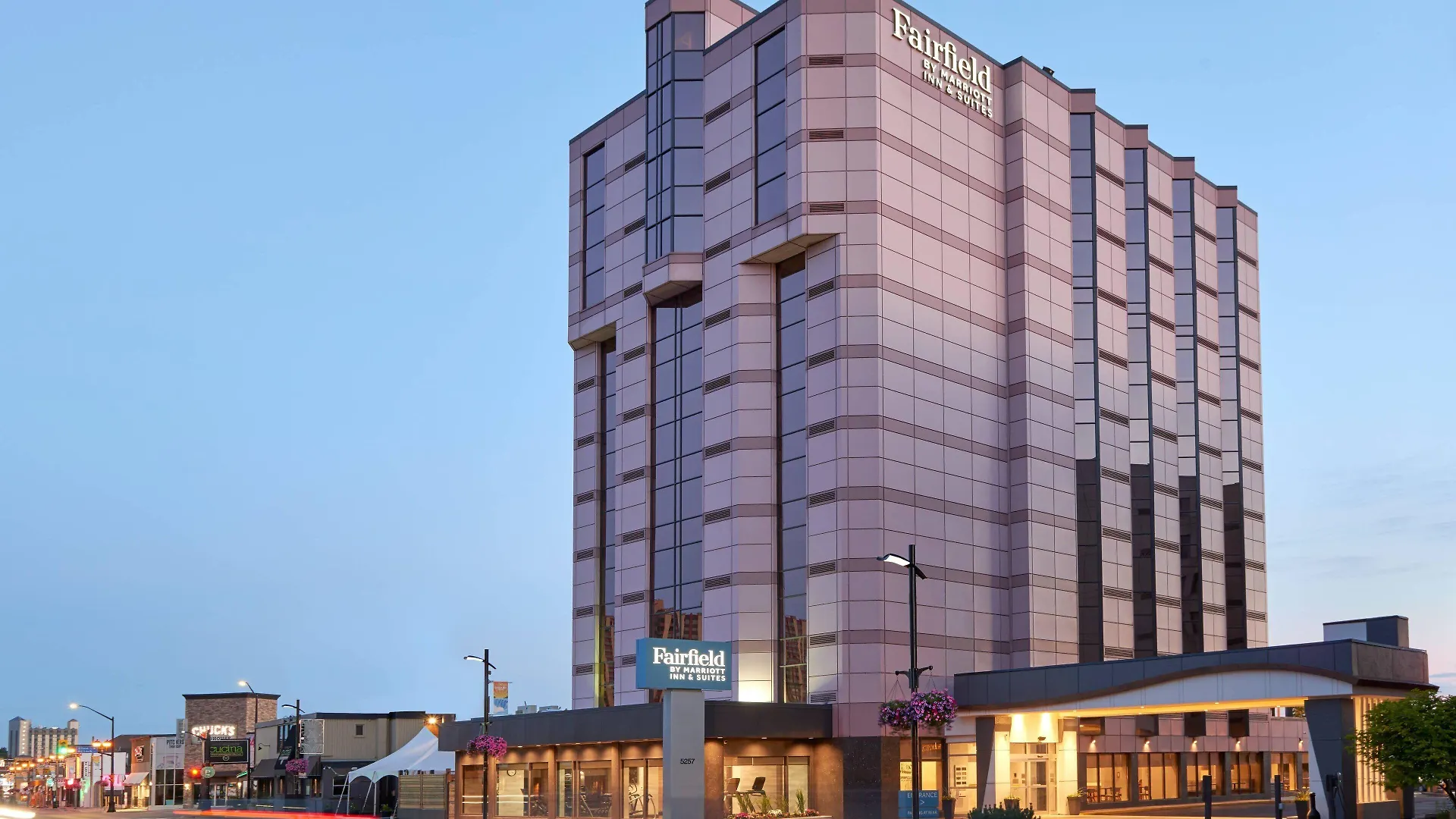 5 Family-Friendly Hotels in Fallsview Worth Booking
